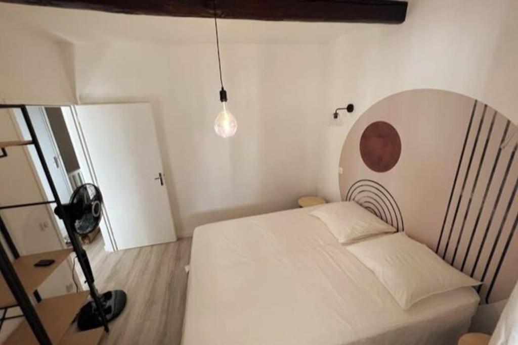 דירות Villeneuve-lès-Avignon Les Arches - Belle Decoration - Wifi - Ac Clim מראה חיצוני תמונה
